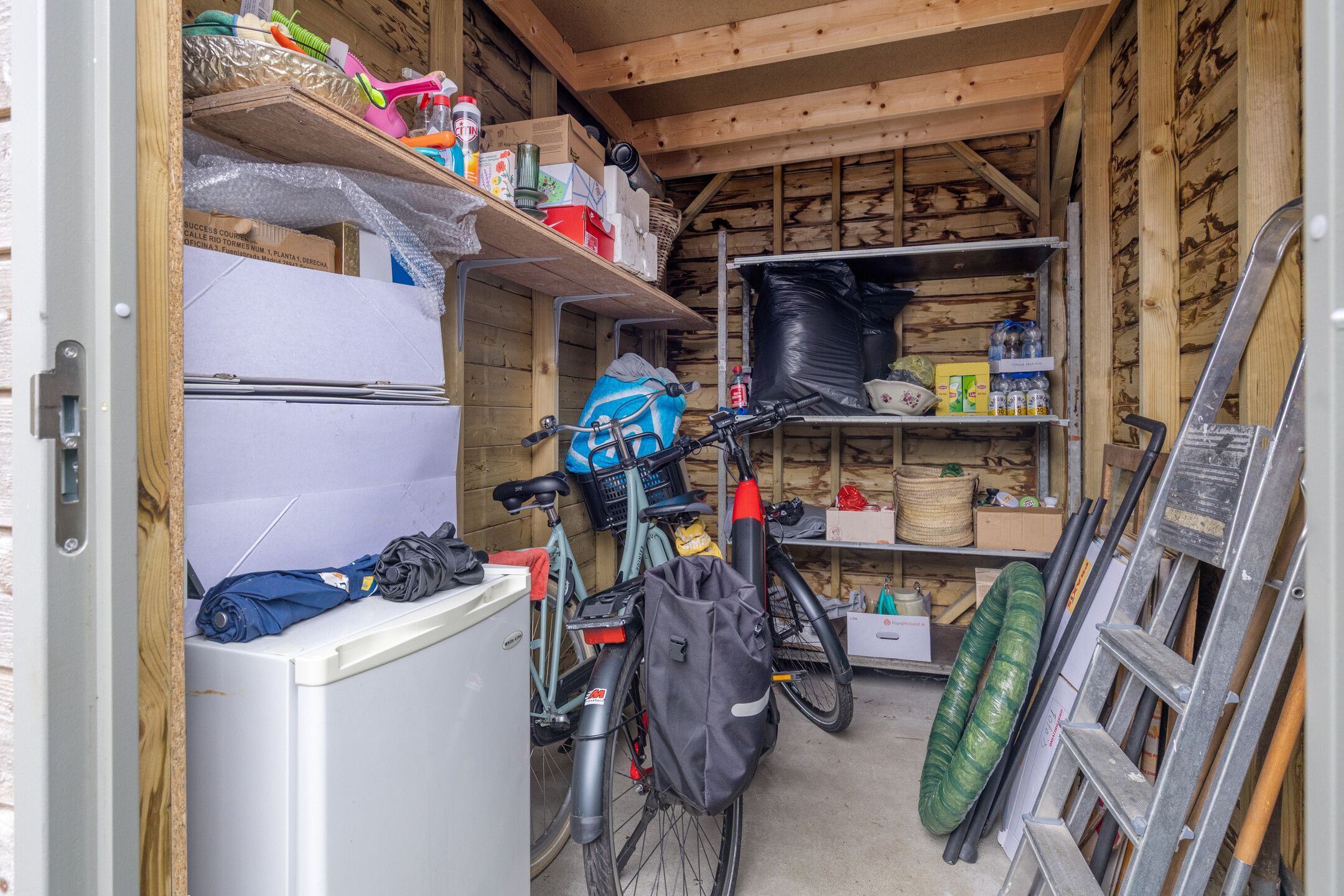 Photo 39 of Somapad 43