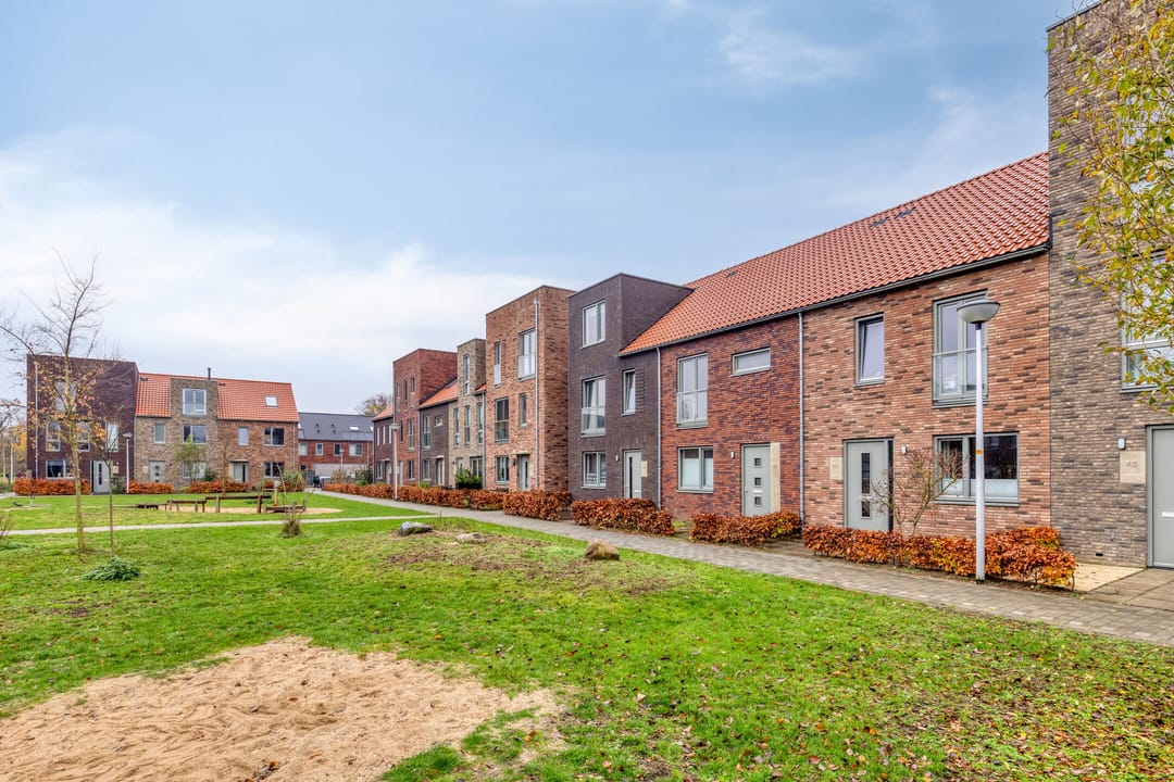 Photo 47 of Somapad 43