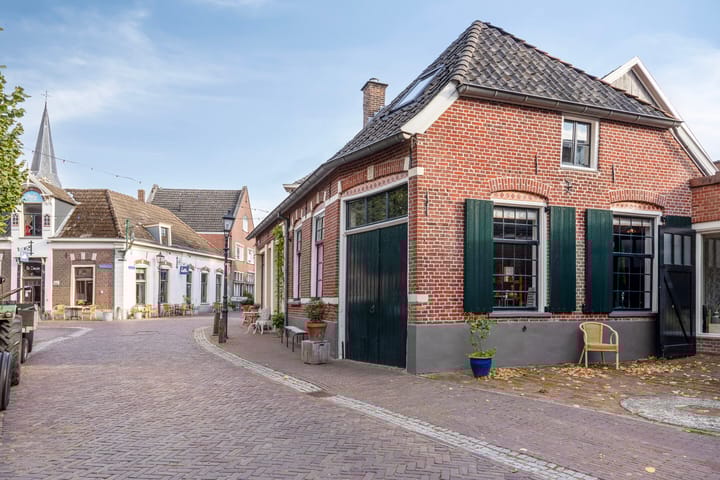 Foto 3 van Landstraat 4