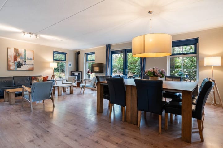 Foto 11 van Hof van Halenweg 2-146