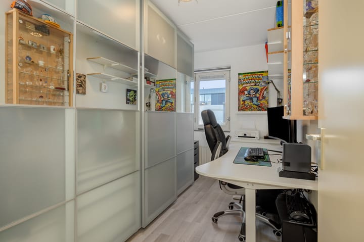 Foto 18 van Weegbree 55