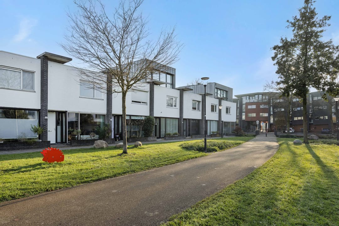 Foto 26 van Weegbree 55