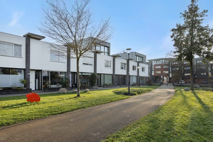 Foto 26 van Weegbree 55