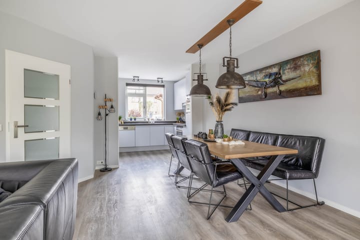 Photo 13 of Nolensstraat 25