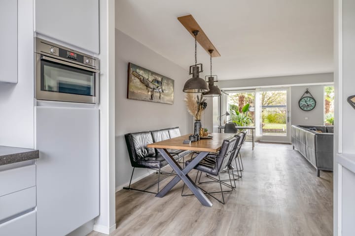 Photo 15 of Nolensstraat 25