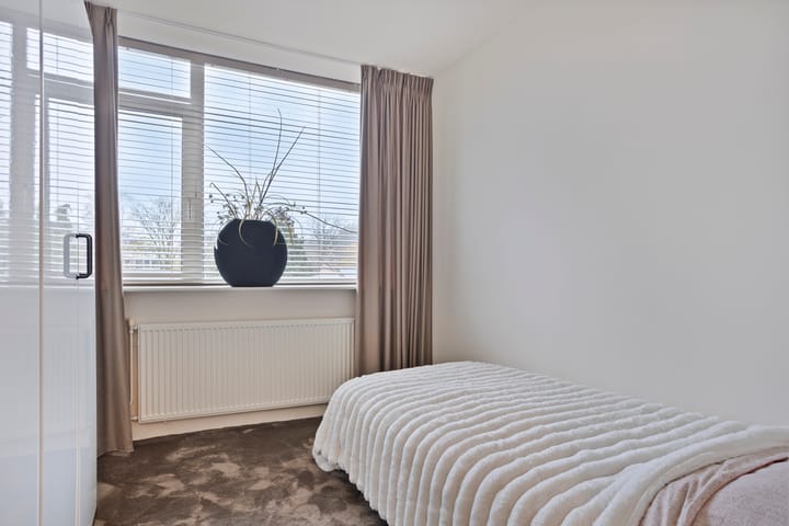 Photo 24 of Europalaan 124