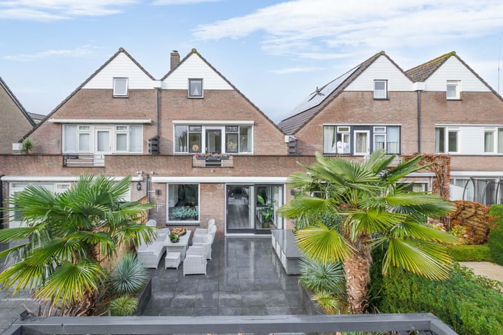 Photo 38 of Nolensstraat 25