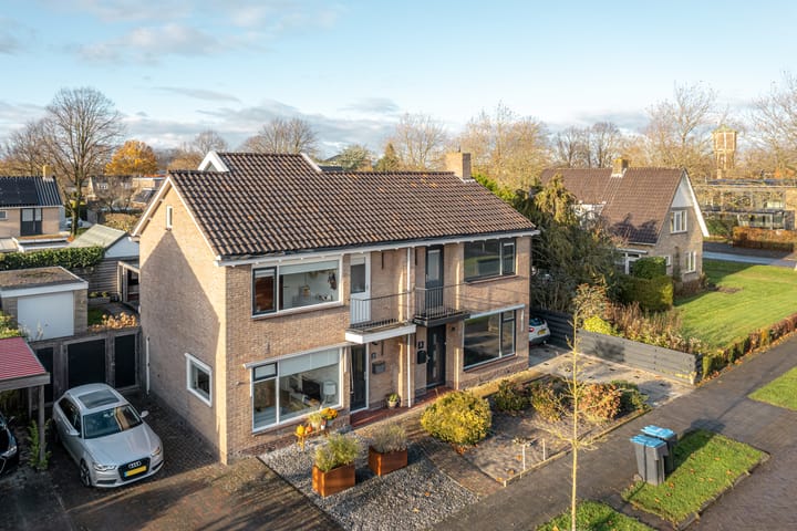 Photo 35 of Prinses Beatrixstraat 4