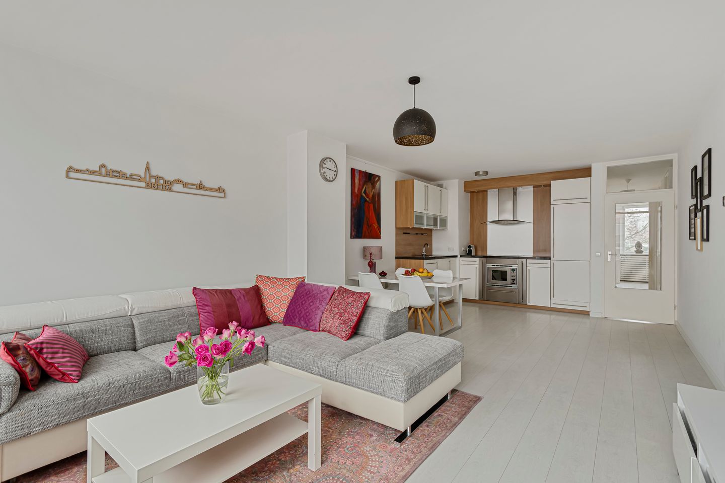 Photo 1 of Godevaert Montensstraat 2-B4