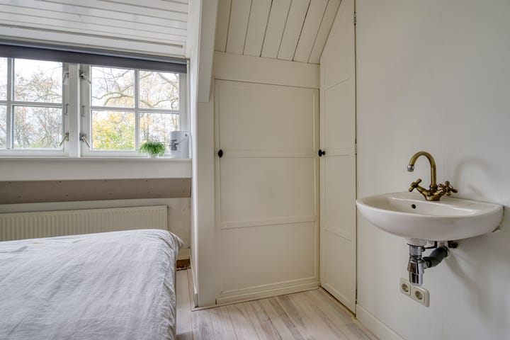 Photo 17 of Parallelweg 128