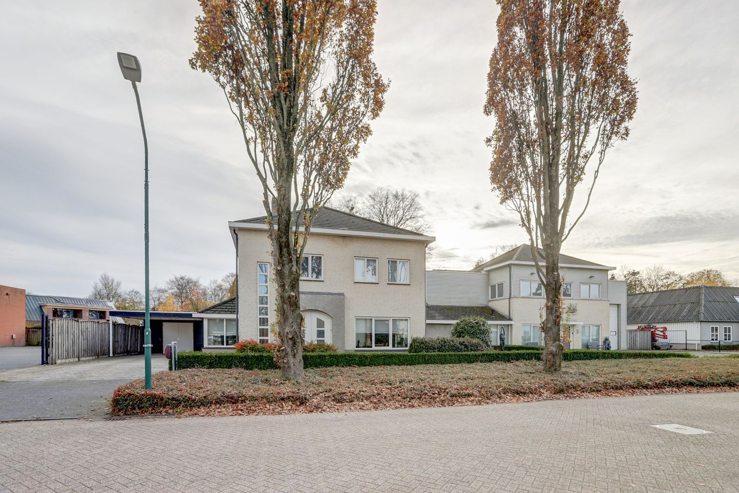 Bekijk foto 1 van Biesven 3