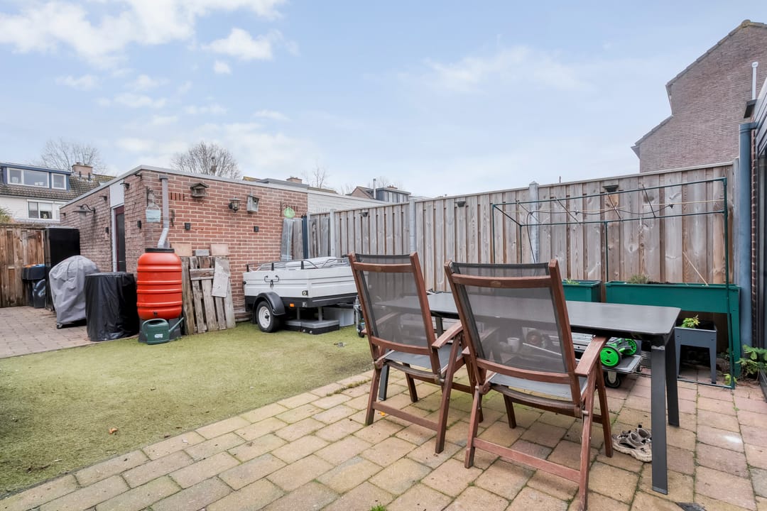 Foto 28 van Prof. K. Schilderhof 27