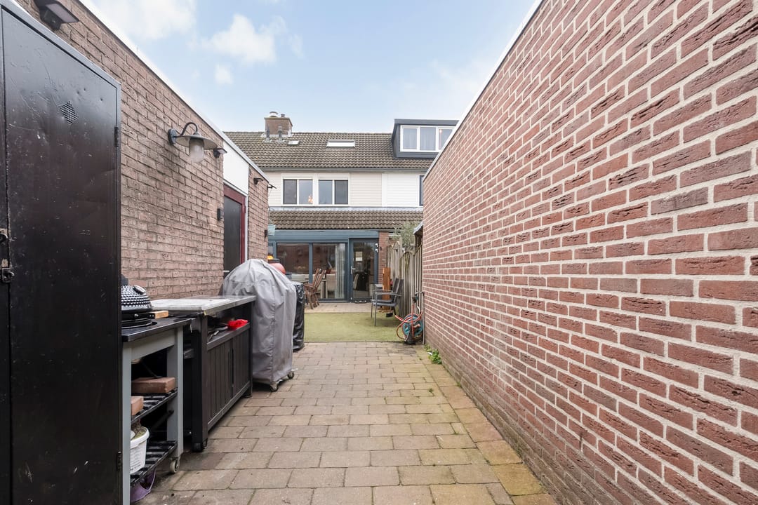 Foto 31 van Prof. K. Schilderhof 27