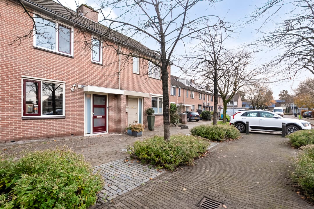 Foto 32 van Prof. K. Schilderhof 27