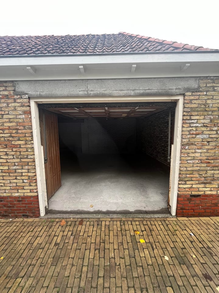 Photo 4 of Sint Martiniplantsoen 2-C