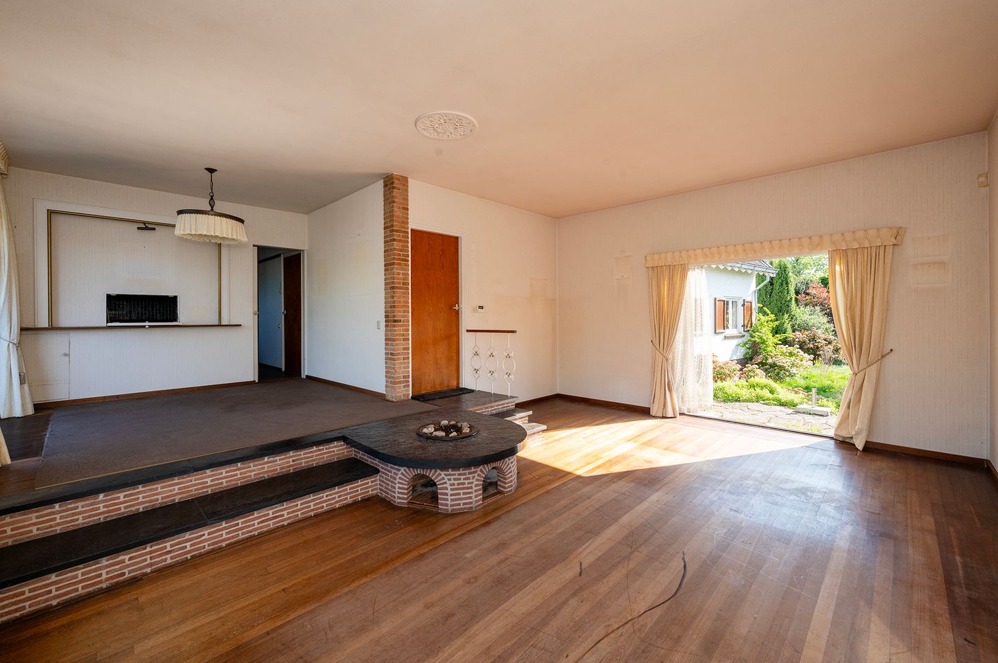 Foto 10 van Emmalaan 128