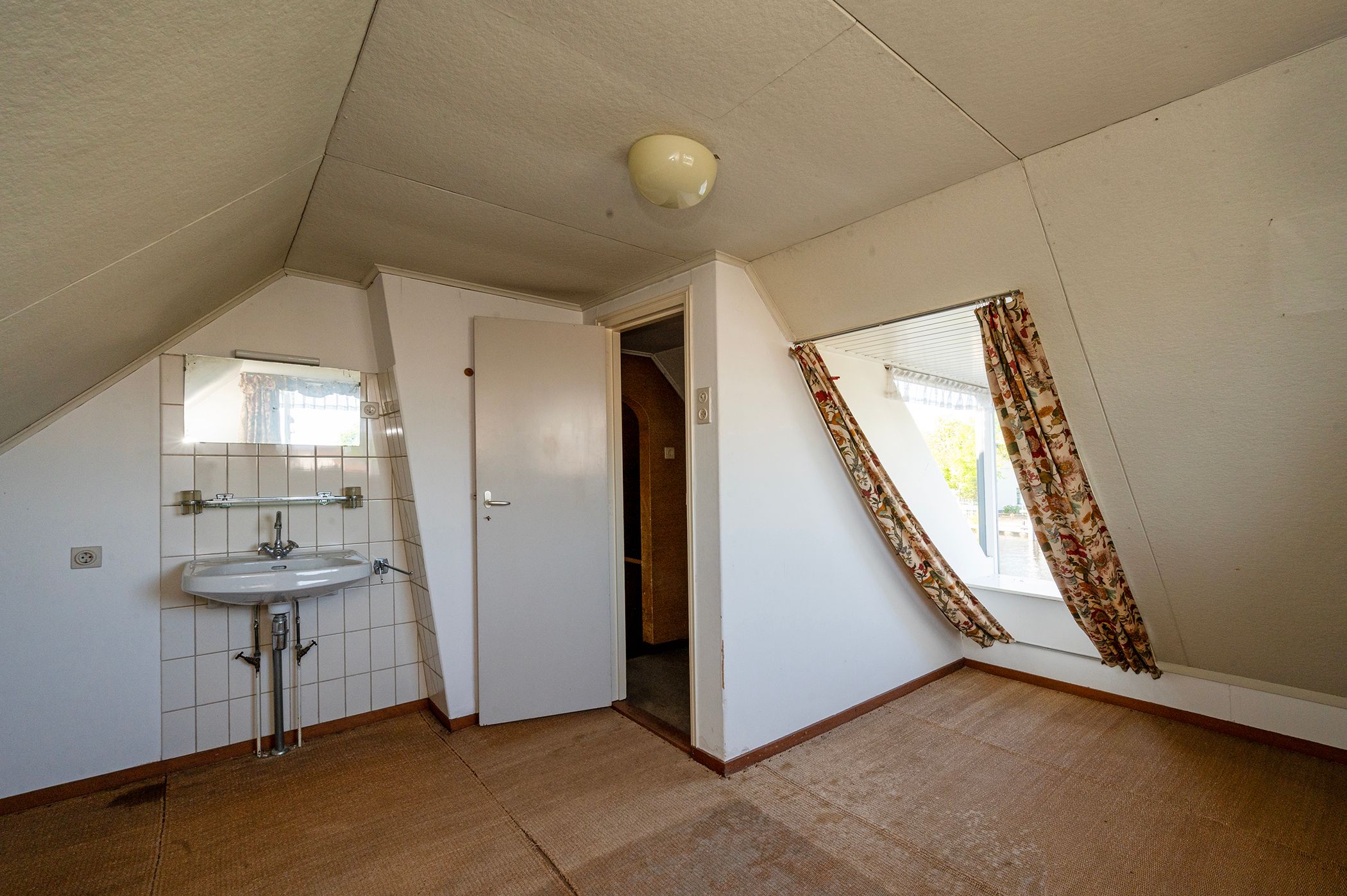 Foto 27 van Emmalaan 128