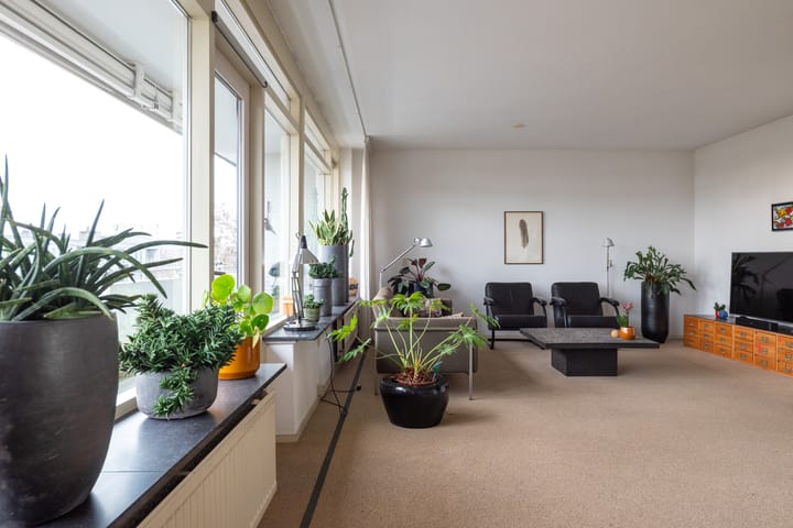 Photo 2 of Hofstraat 98