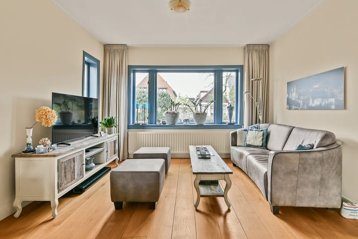 Foto 4 van Stationsweg 66