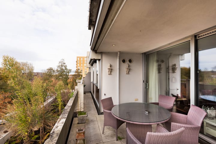 Foto 24 van Bartoklaan 12