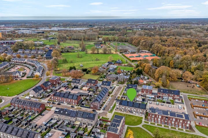 Photo 23 of Vincent van Goghstraat 42