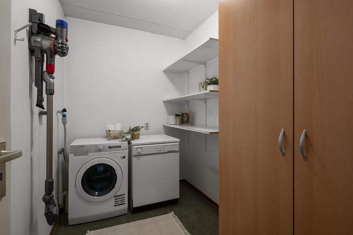 Photo 13 of Lijmkoker 51