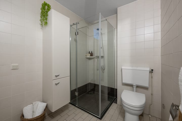 Photo 21 of Lijmkoker 51