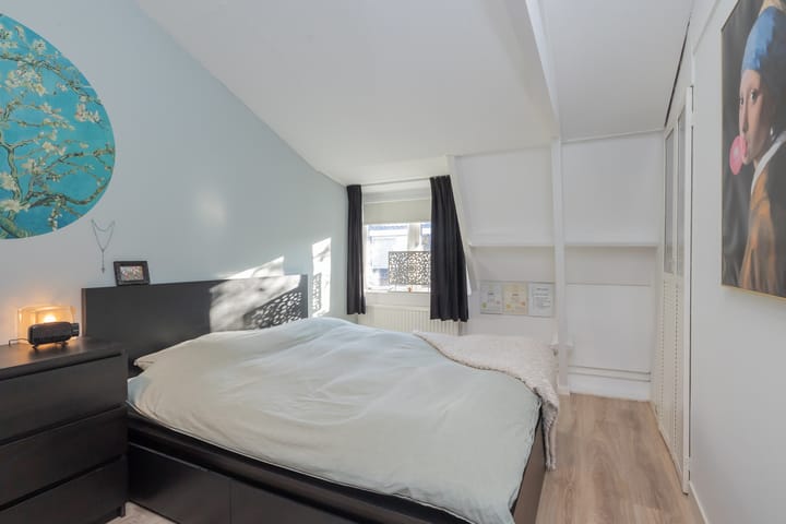 Photo 21 of van der Veldstraat 5