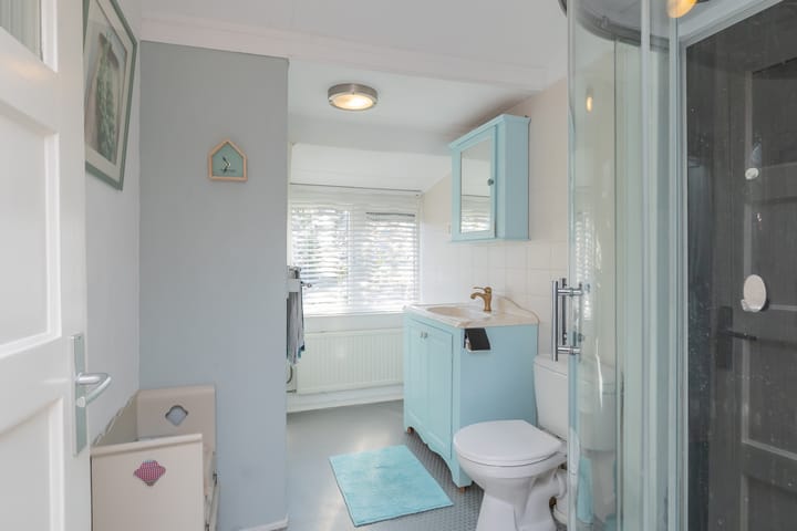 Photo 23 of van der Veldstraat 5