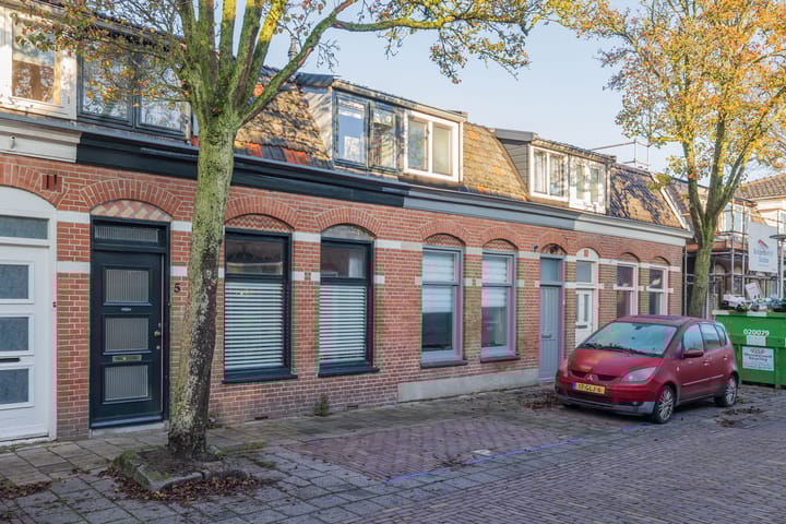 Photo 34 of van der Veldstraat 5