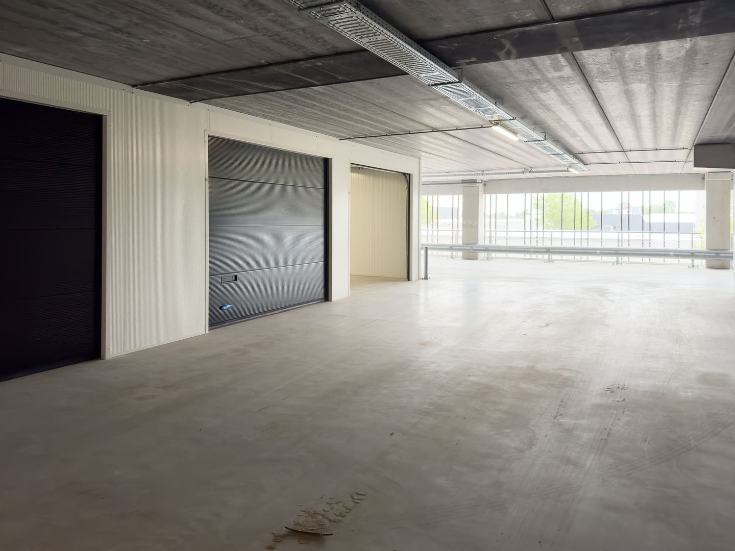 Foto 4 van Industrieweg 69-102