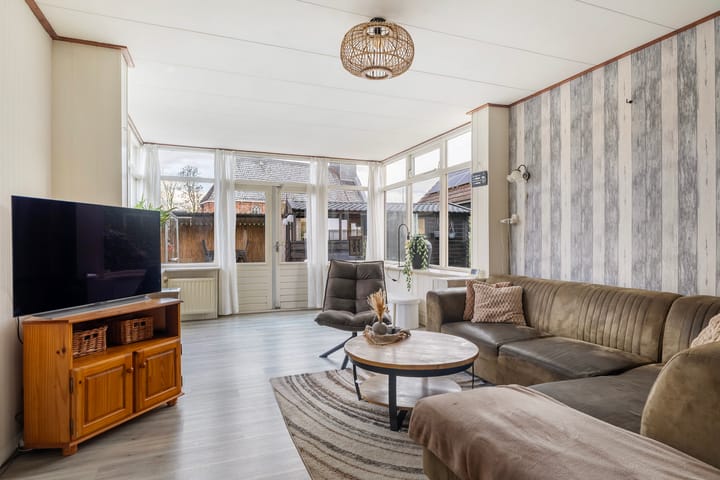 Photo 17 of Auck Doniastrjitte 7