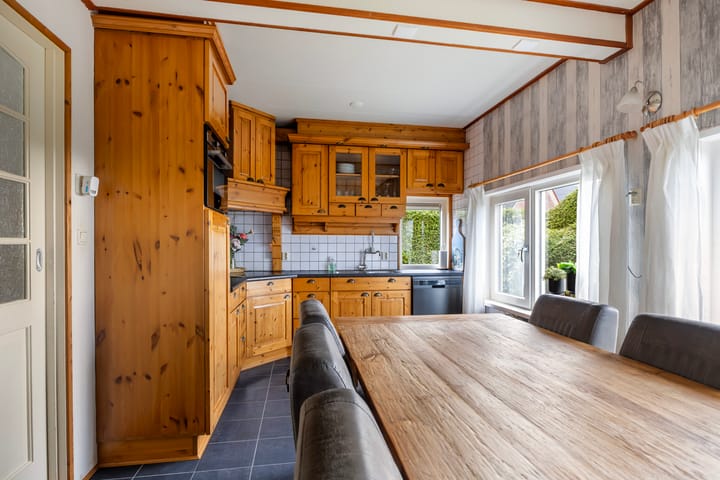 Photo 33 of Auck Doniastrjitte 7