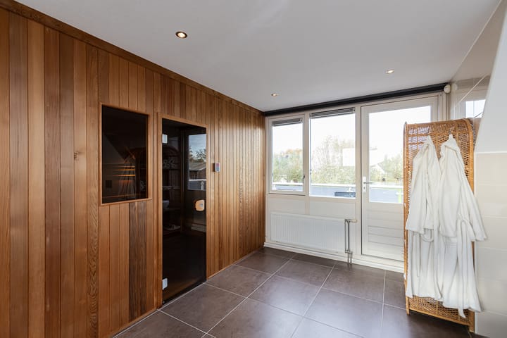 Photo 34 of Neerpolderseweg 30