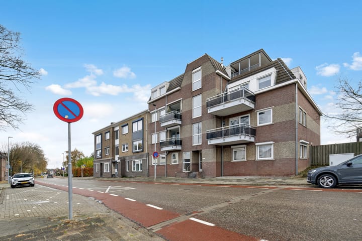 Foto 20 van Hogeweg 93