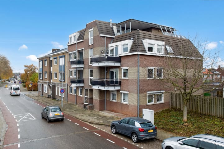 Foto 21 van Hogeweg 93