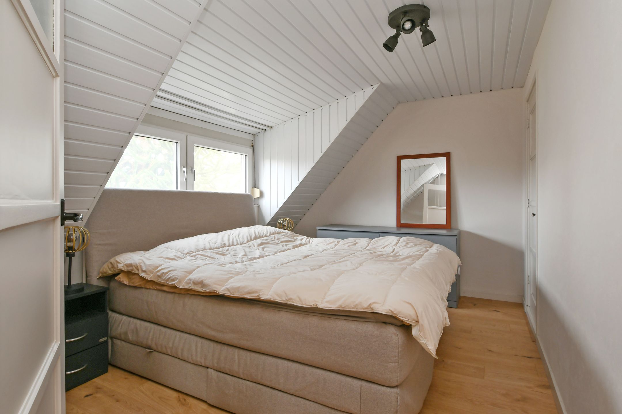 Foto 18 van Loosteeg 4