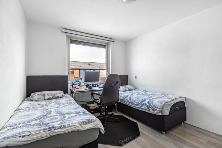 Photo 19 of Hollands Diepstraat 63