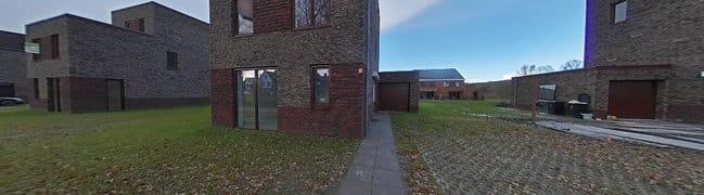 View 360° photo of voortuin1 of Weegbree