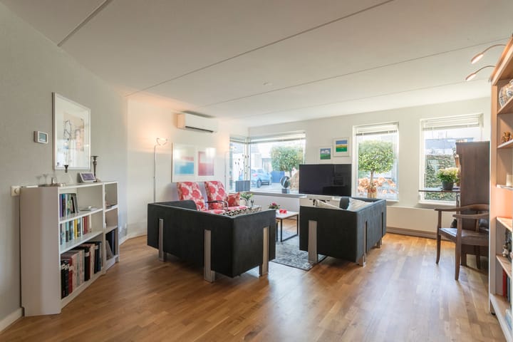 Foto 5 van Kluft 111