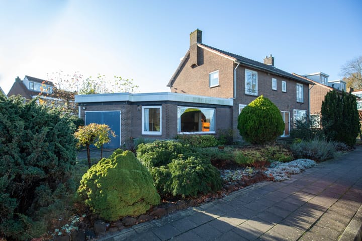 Photo 1 of Prins Bernhardlaan 23