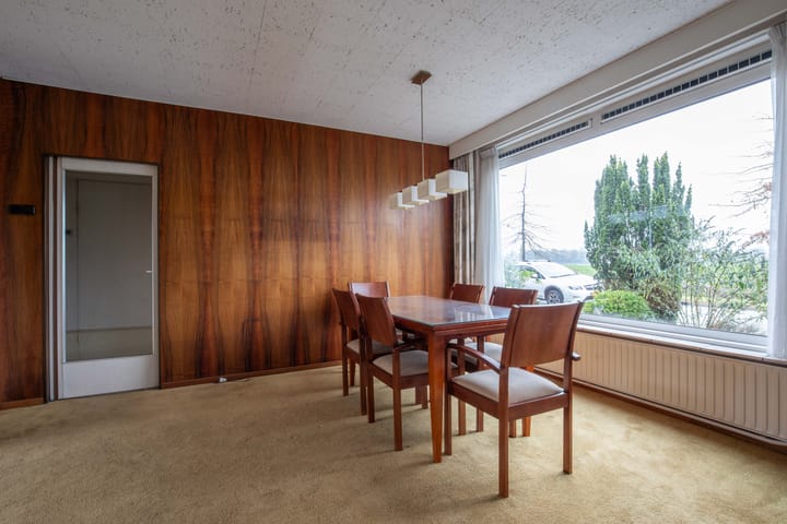 Photo 10 of Prins Bernhardlaan 23