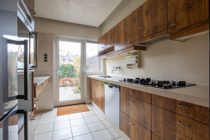 Photo 16 of Prins Bernhardlaan 23