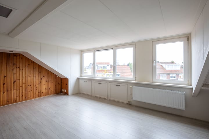 Photo 34 of Prins Bernhardlaan 23