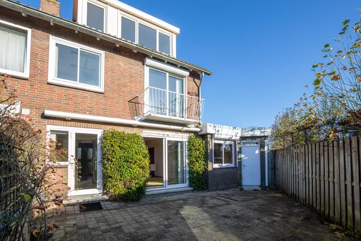 Photo 37 of Prins Bernhardlaan 23