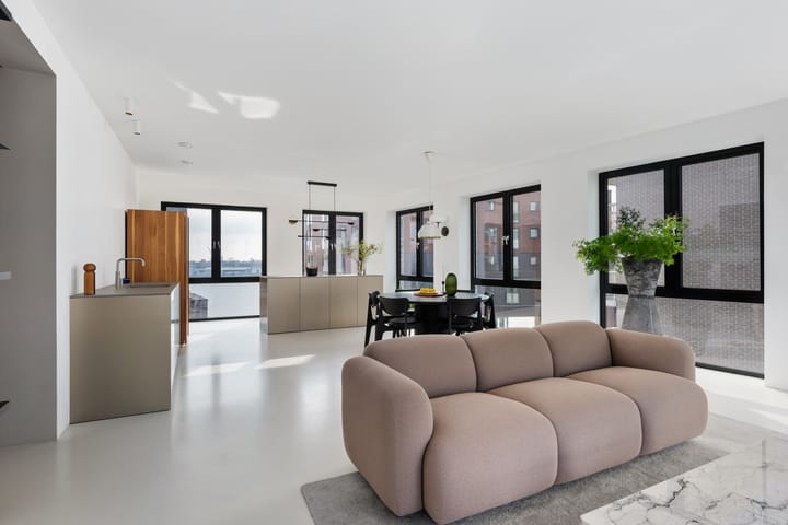 Photo 7 of Kratonkade 568