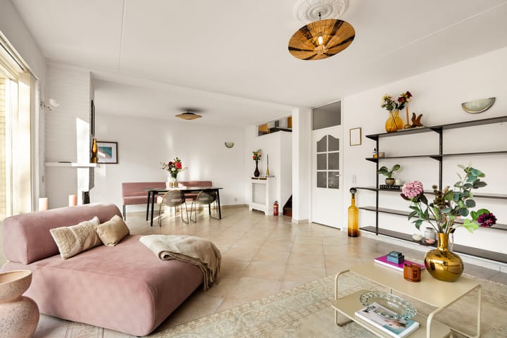 Photo 8 of J. Calsstraat 7