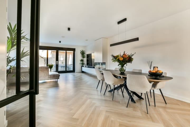 Foto 2 van Ellen van Langenpad 20