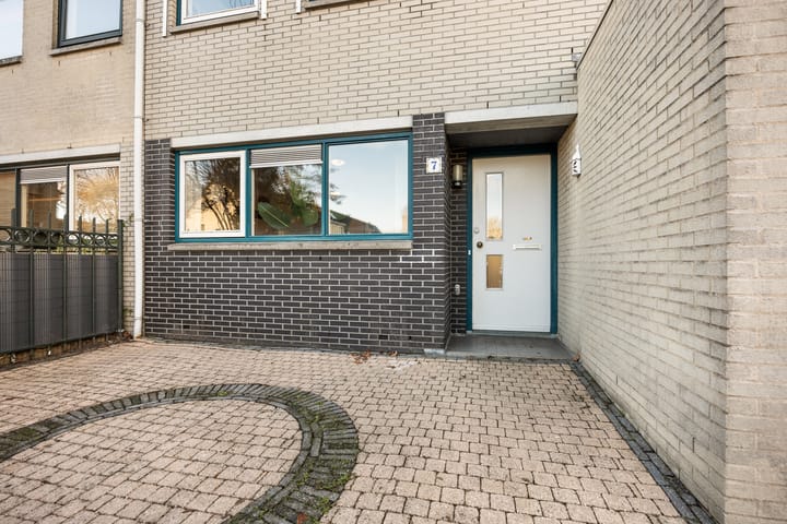 Photo 39 of J. Calsstraat 7