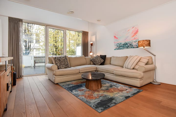 Photo 8 of Burgemeester Kolfschotenlaan 15